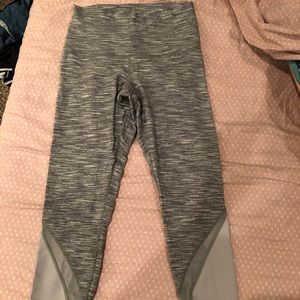 Lululemon 3/4 crop leggings,